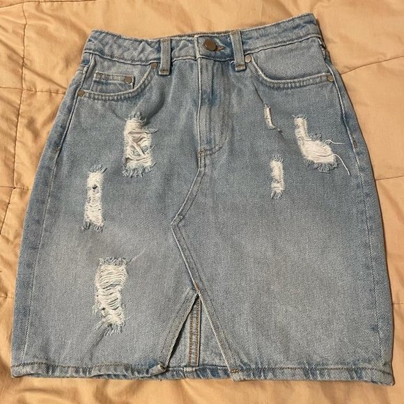 Distressed Jean Skirt H&M - Picture 1 of 3